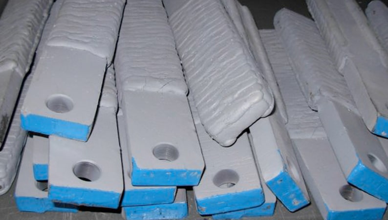 Blindaje y Reparación Martillo para Molinos | Nichar Alloy